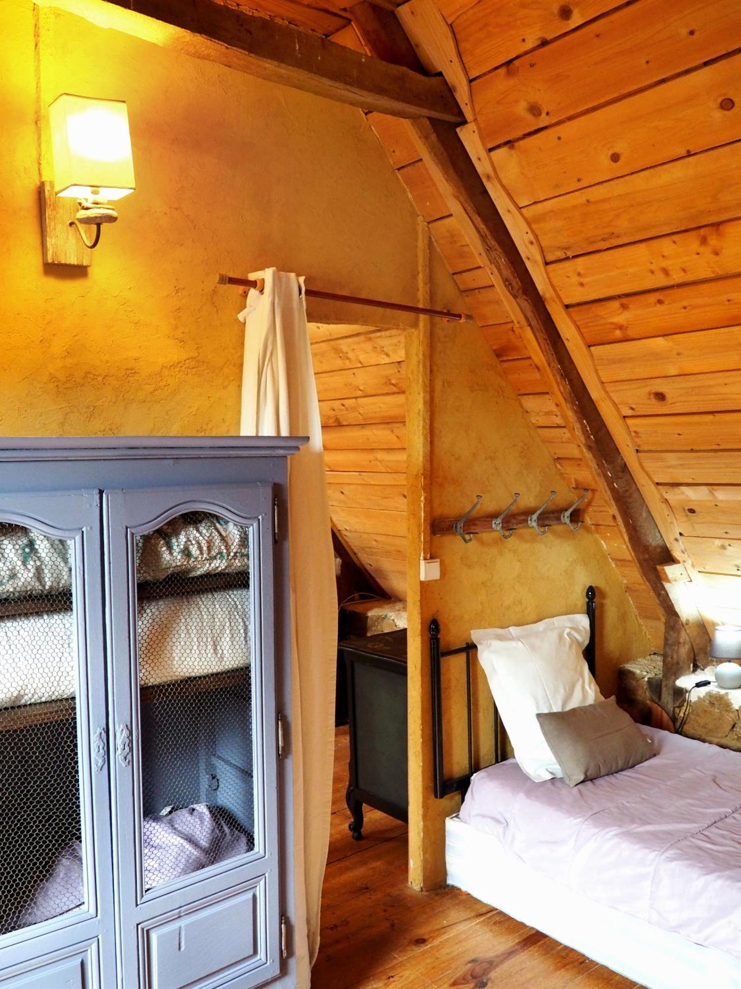 Bretagne Atypique, Dans Un Ancien Couvent Gasthof