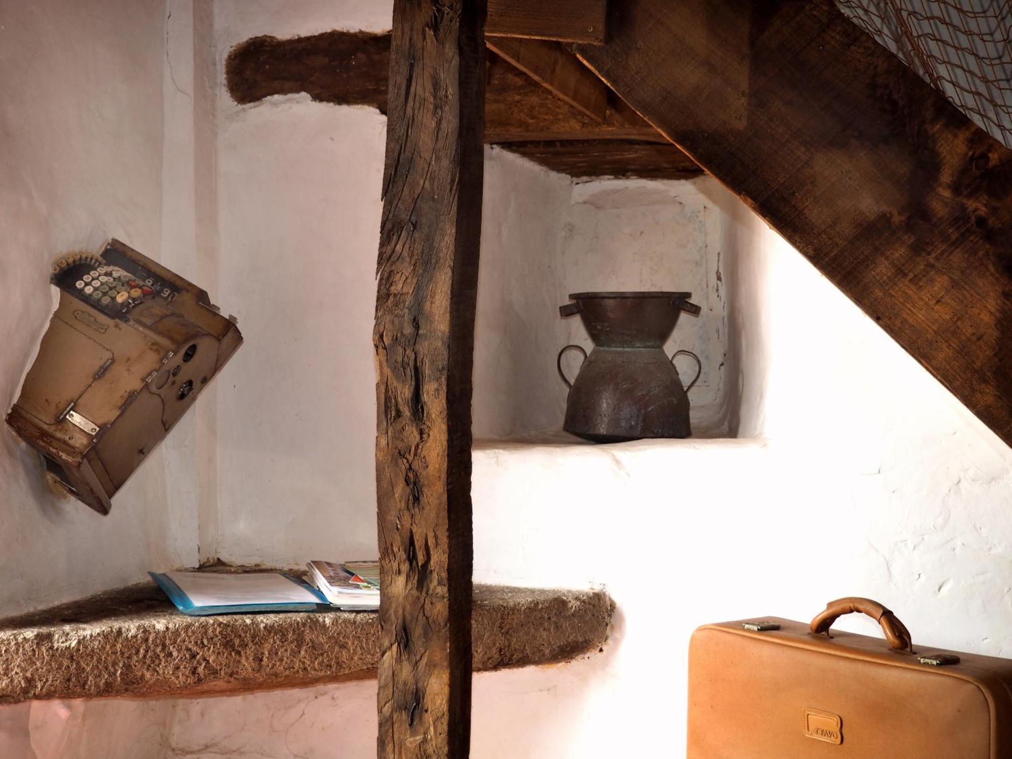 Bretagne Atypique, Dans Un Ancien Couvent Gasthof Camlez